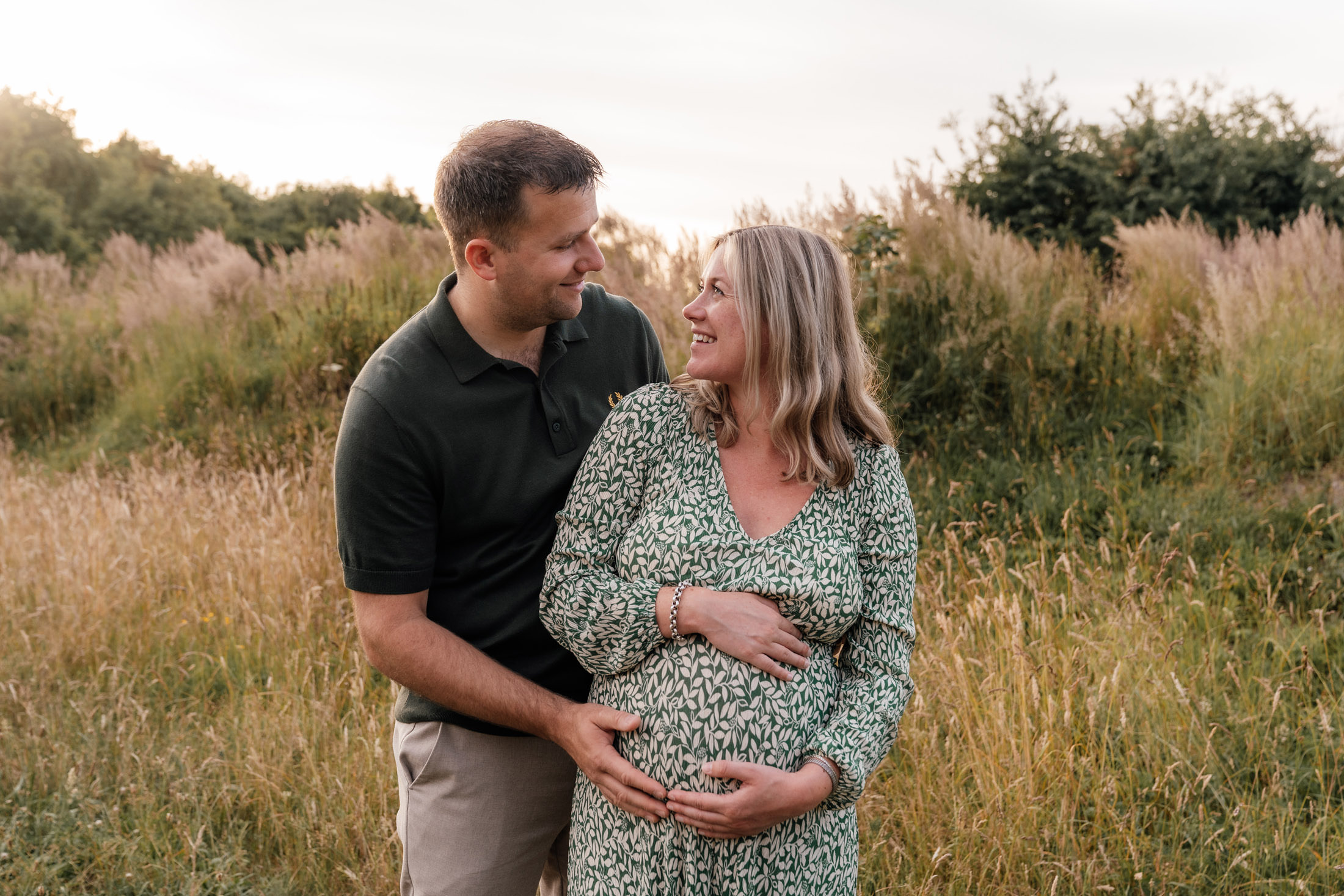 Zwangerschapsfotoshoot stel eerste kindje Broekpolder Vlaardingen