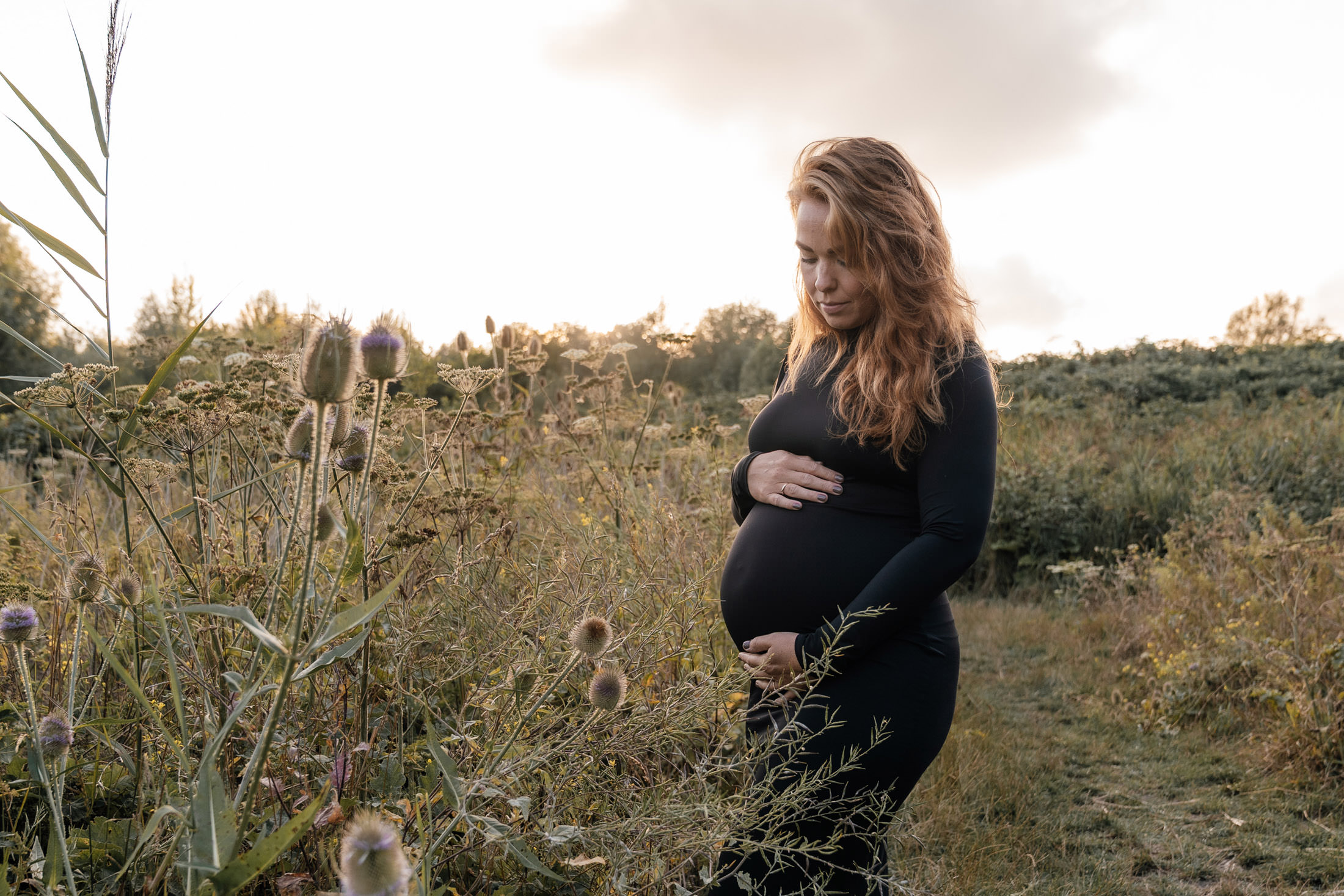 Vrouw zwangerschapsshoot buikje Vlaardingen